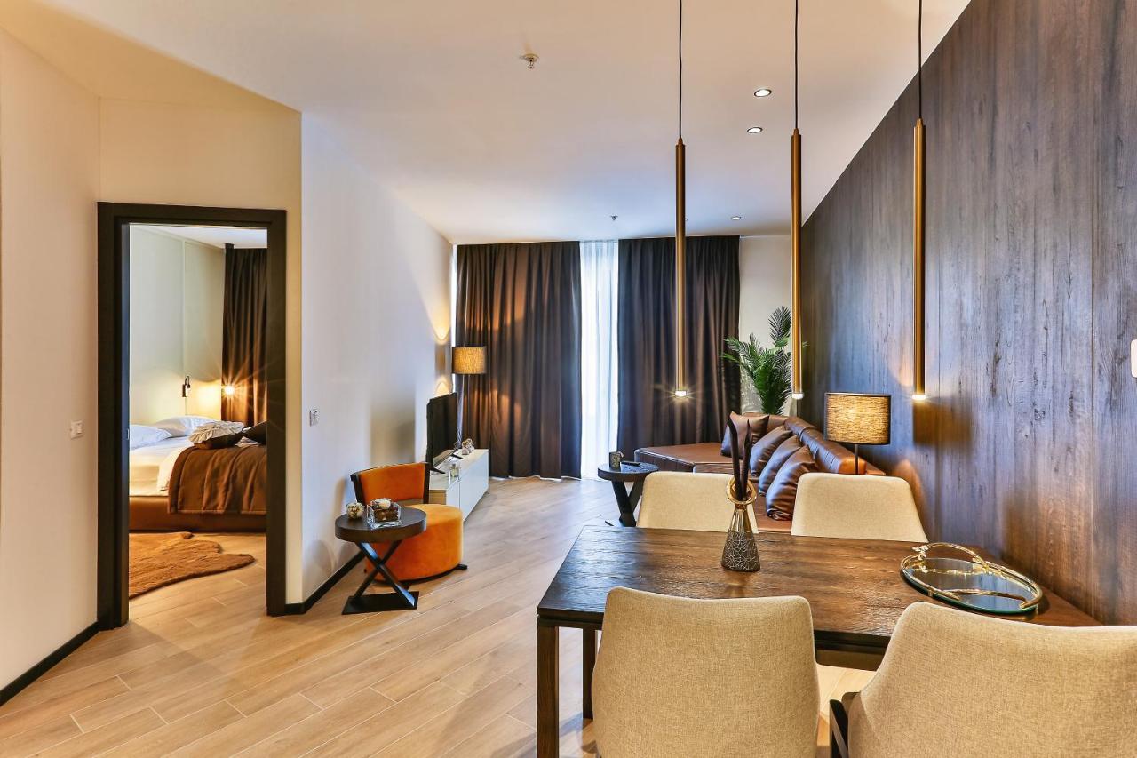 Green Stone Apartments Hotel Rafailovići Zewnętrze zdjęcie
