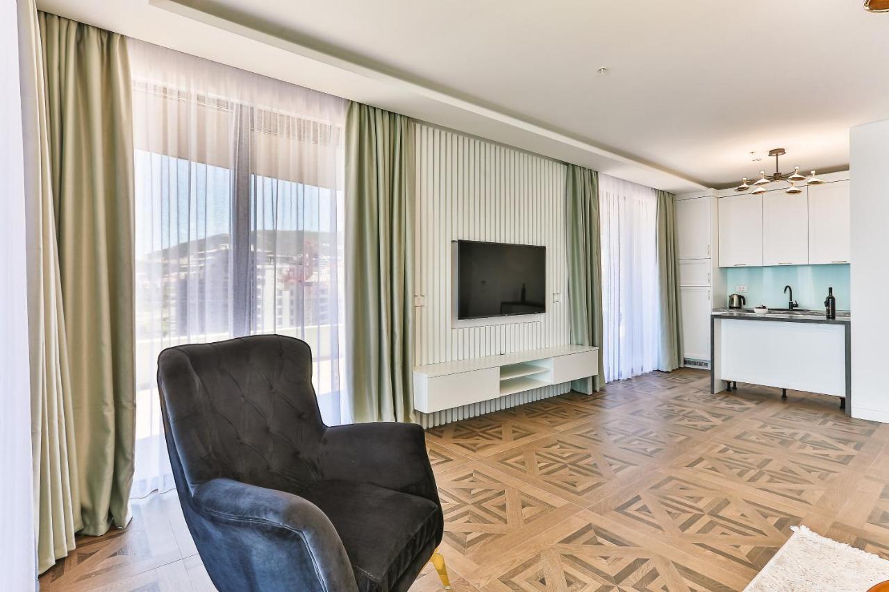 Green Stone Apartments Hotel Rafailovići Zewnętrze zdjęcie