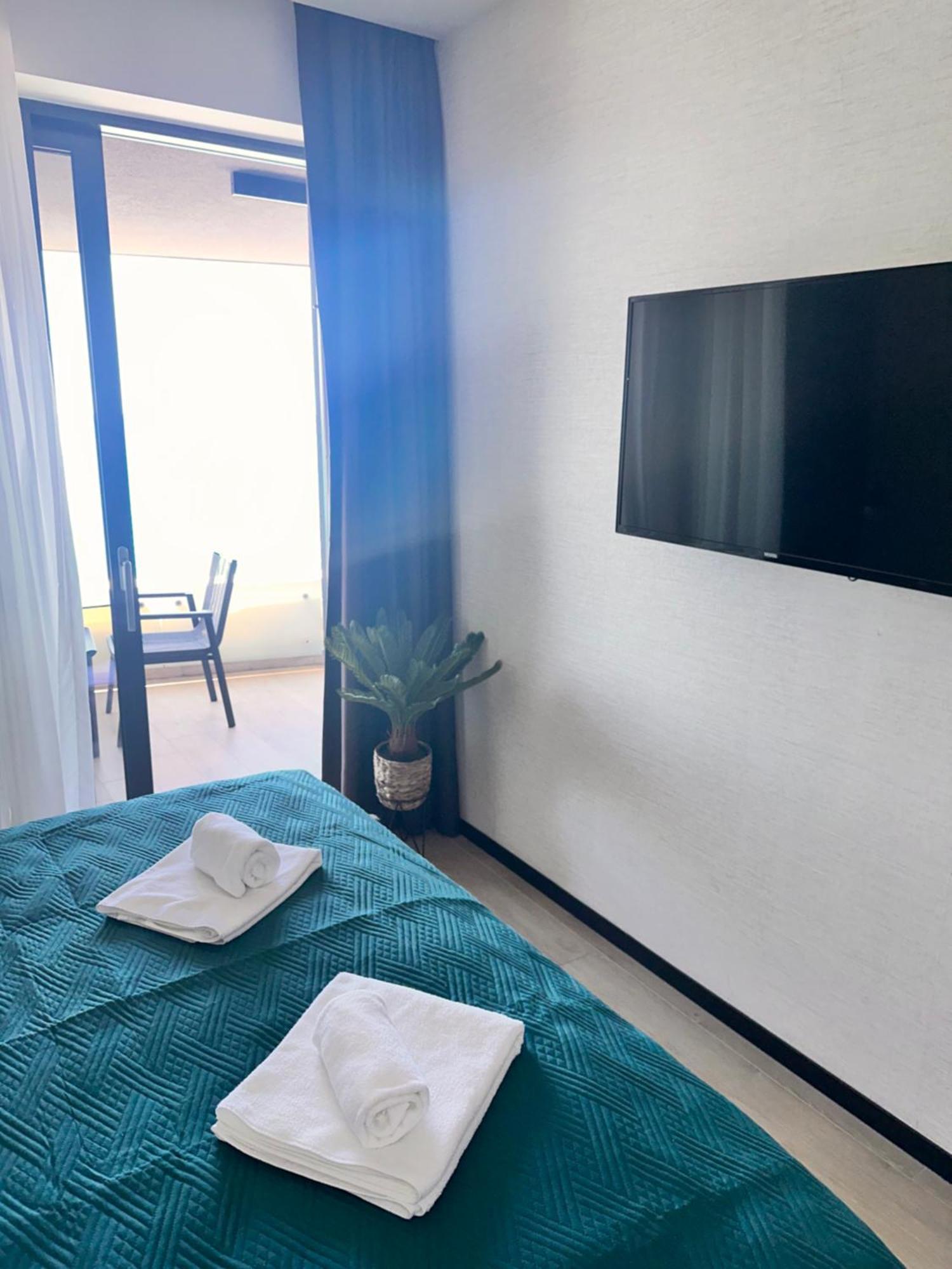 Green Stone Apartments Hotel Rafailovići Zewnętrze zdjęcie